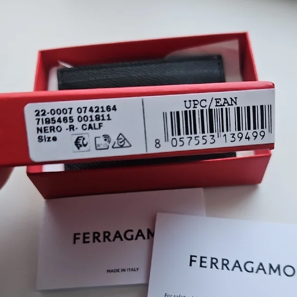 Salvatore Ferragamo Black Card Holder with Gold Accent - Picture 2 of 4